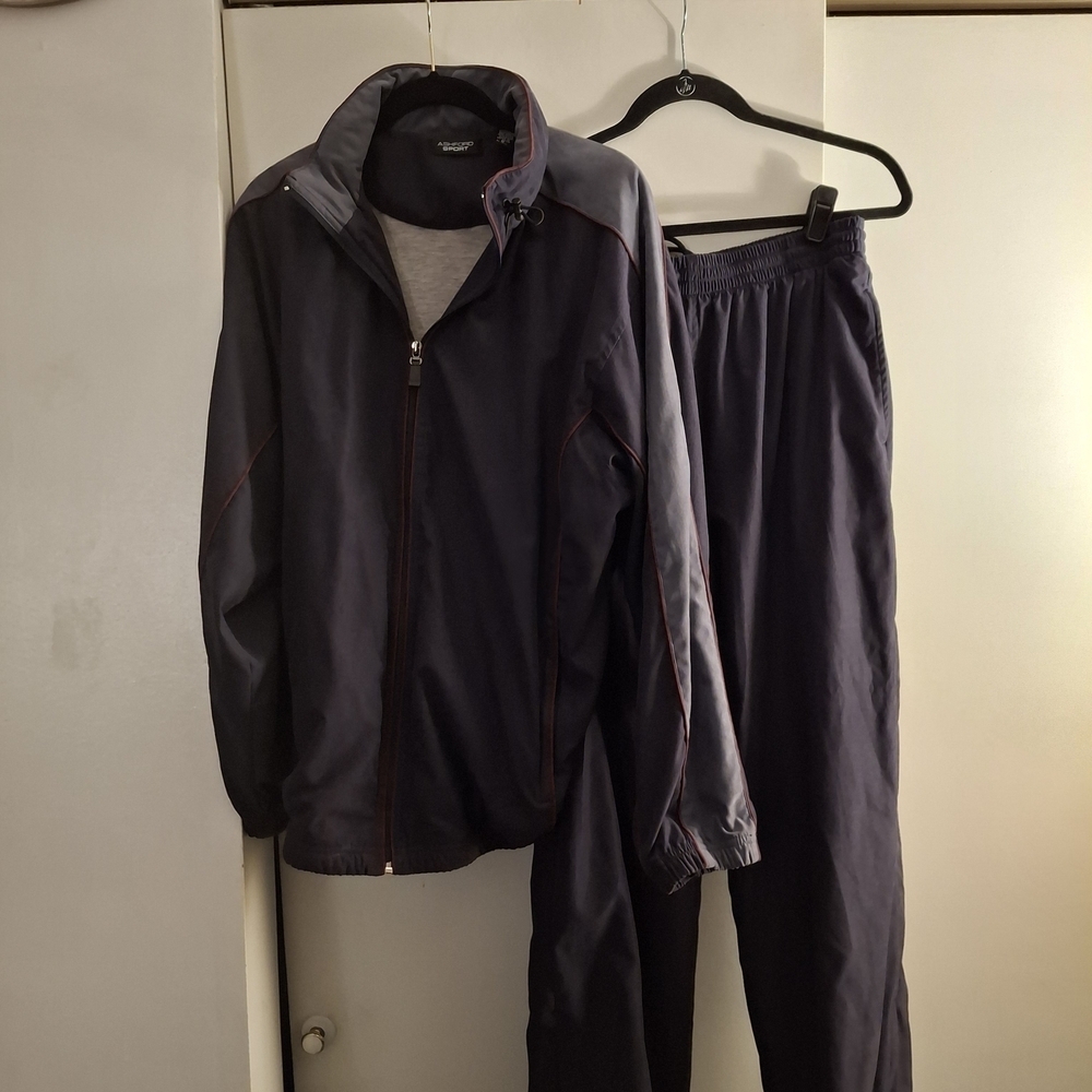 Ashford Sport Men's Navy, Gray, And Burgandy Sueded Track Suit